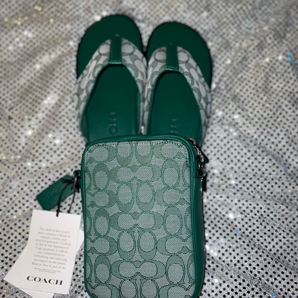 COACH SET
